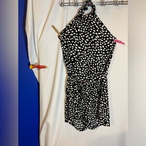 Women’s halter romper, size medium
